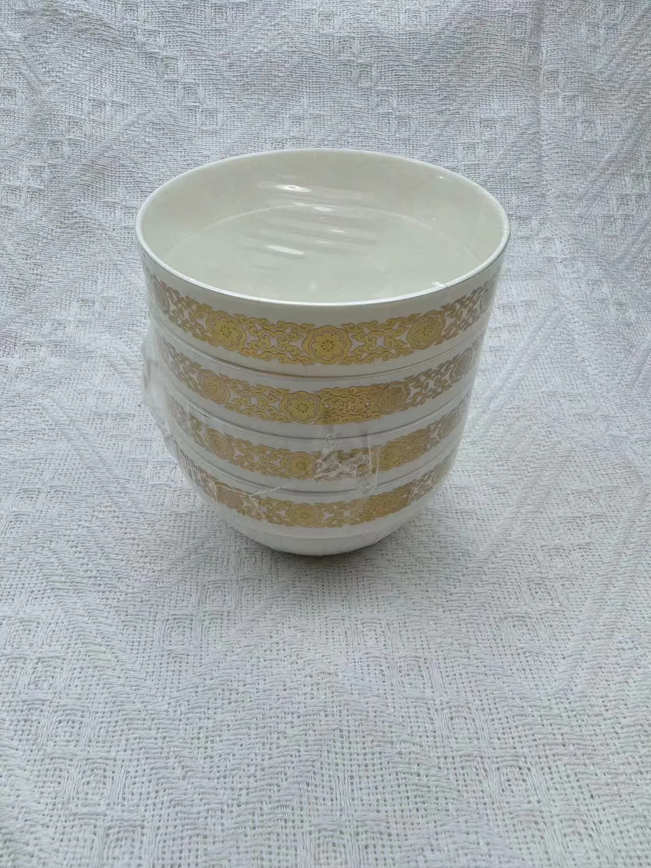 白色圆形小号碗